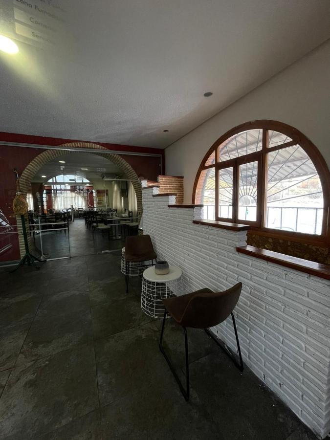 Hostal El Botero Monreal del Campo Exteriér fotografie