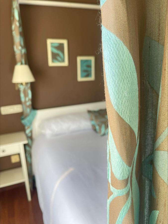 Hostal El Botero Monreal del Campo Exteriér fotografie